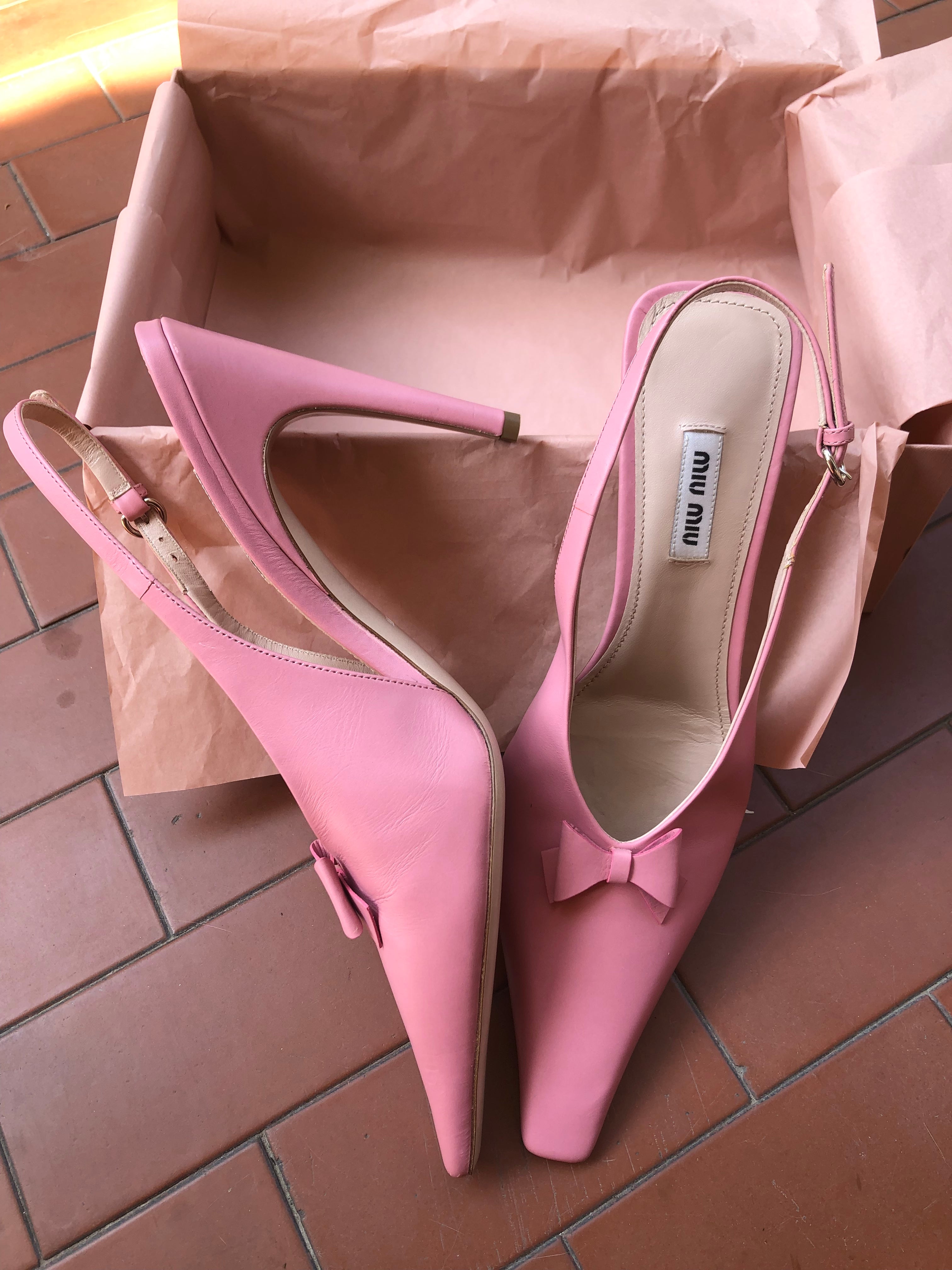 Slingback rosa con fiocchetto