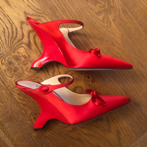 Mules rosse in satin e vernice